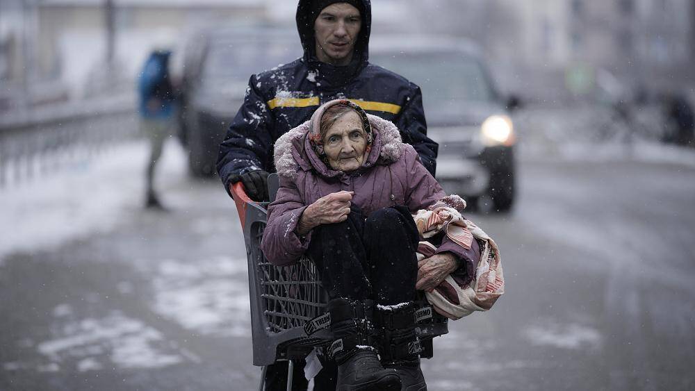 На Украине открыты гуманитарные коридоры