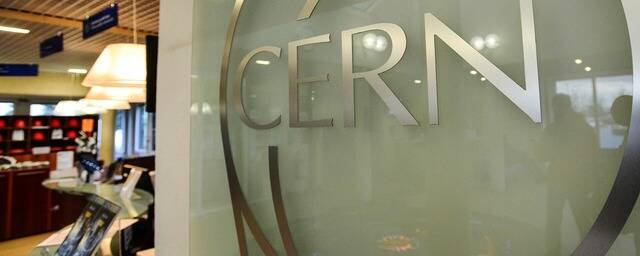 CERN: статус России в качестве страны-наблюдателя остановлен
