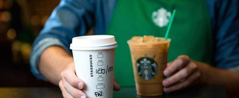 Сеть кофеен Starbucks объявила о приостановке работы в России