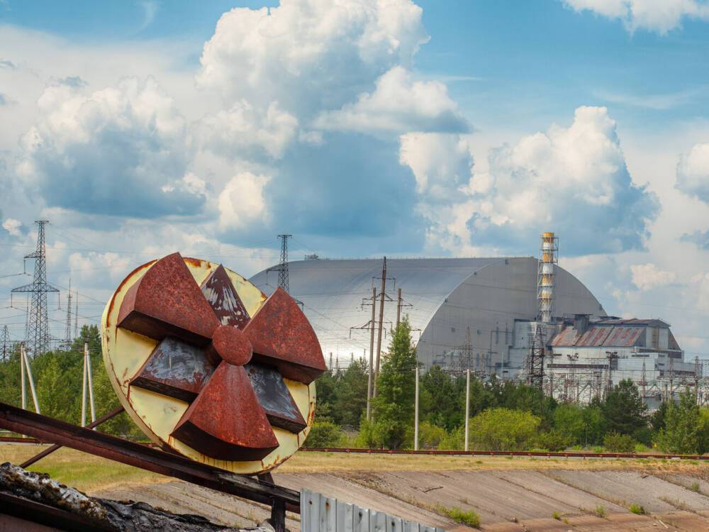 На ЧАЭС включили резервный дизель-генератор, через 48 часов возникнет угроза утечки радиации – Кулеба