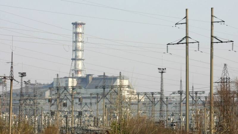 Украина требует прекращения огня для восстановления электроснабжения Чернобыльской АЭС