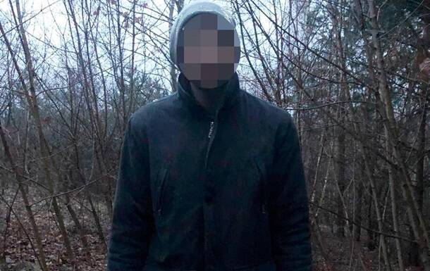 Скрывался месяц в лесу: на Ровенщине задержан предполагаемый корректировщик