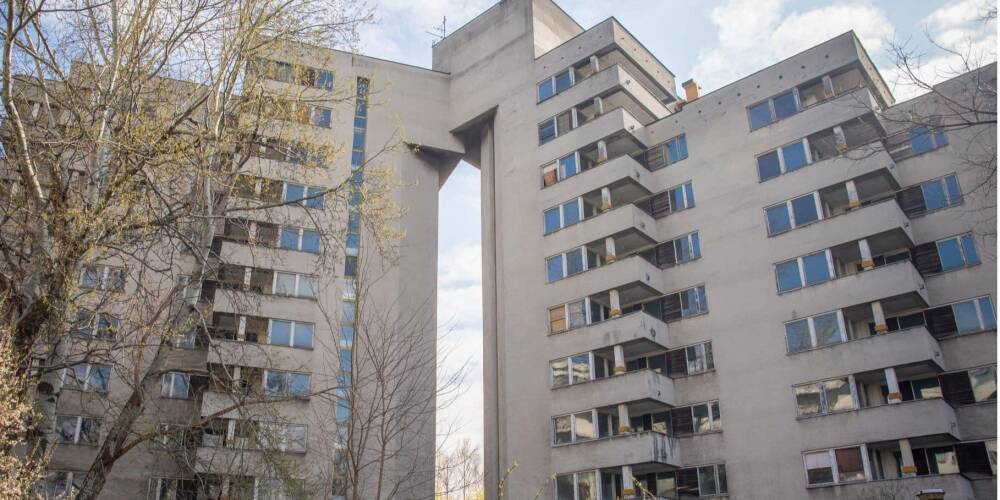 Польша забрала у российского посольства заброшенный жилой комплекс в Варшаве. Туда могут поселить беженцев