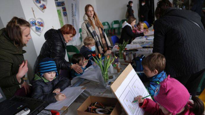 В школах Германии учатся почти 60 тысяч украинских детей-беженцев