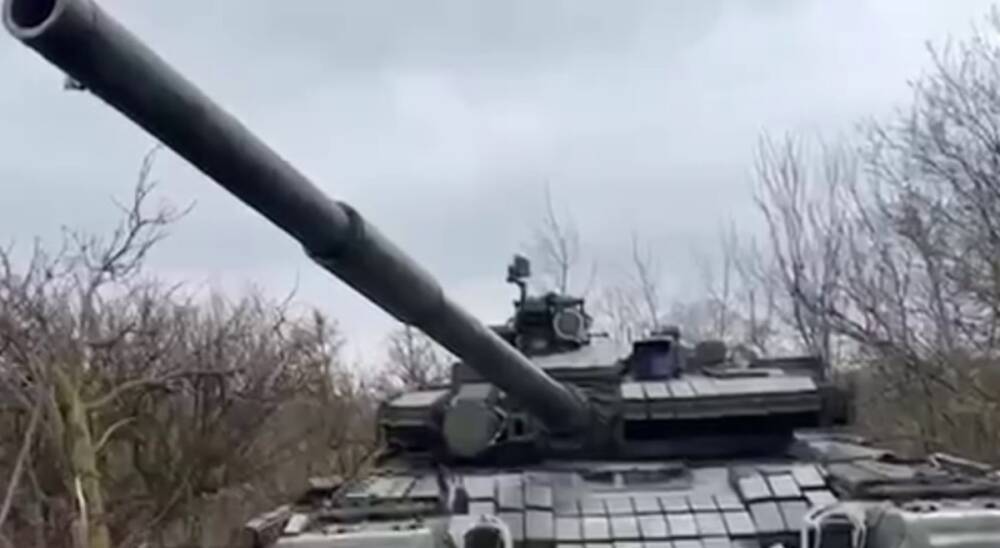 Распаковка трофейного парадного танка: Бутусов показал, как сегодня разгромили vip-колону оккупантов