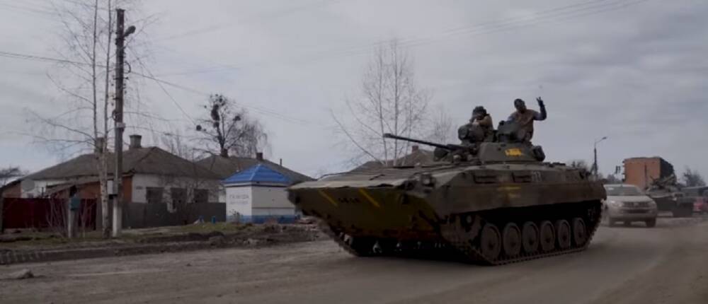 Украина получит больше тяжелого вооружения, откуда поступит помощь: "Для защиты от соседней диктатуры"