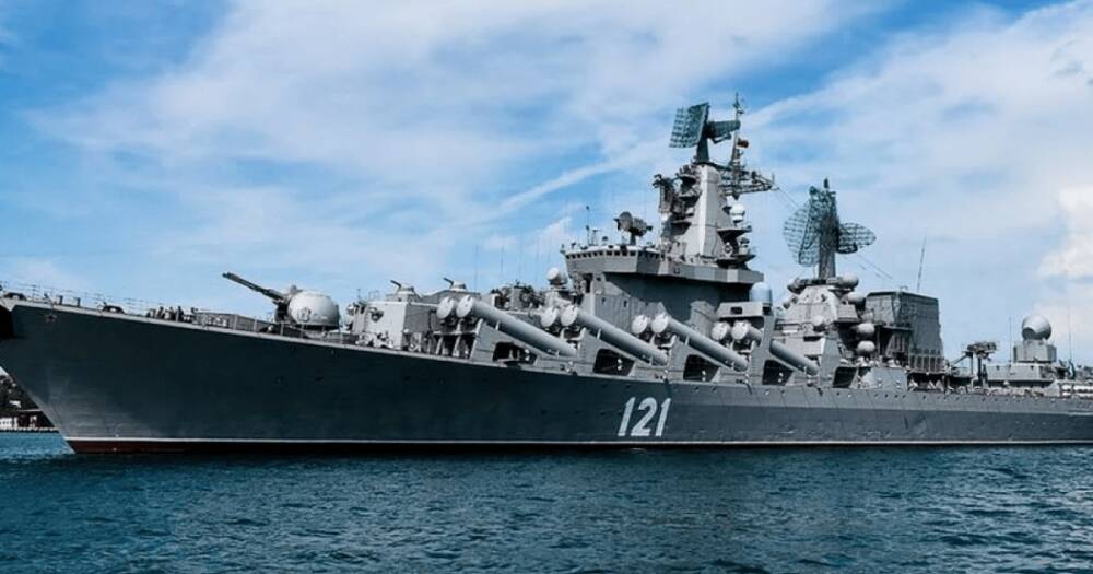 Российский ракетный крейсер "Москва" утонул, - СМИ