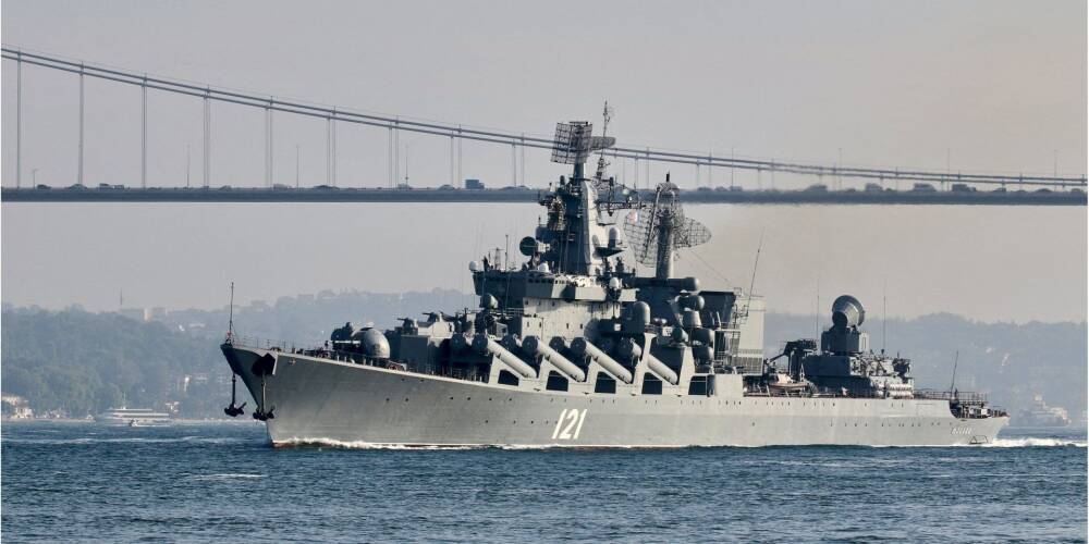 Построен в Николаеве, обстреливал Змеиный. 10 фактов о ракетном крейсере Москва, курс которого определили украинские ракеты Нептун
