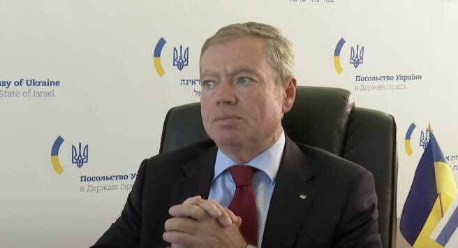 Посол Украины в Израиле просит перенести празднование 9 мая в Израиле