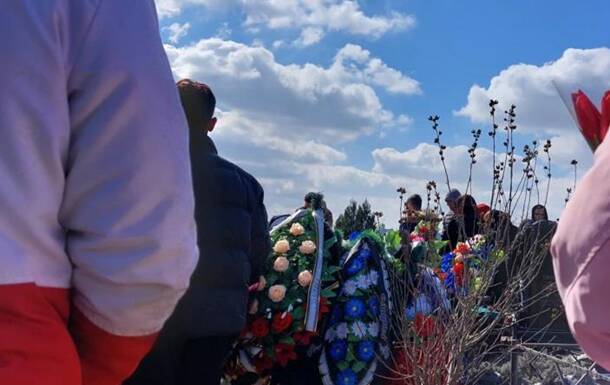ФСБ просит правительство РФ увеличить ассигнования на похороны военных