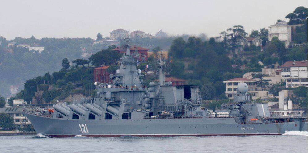 «Силы природы на стороне Украины». Войска РФ не смогли эвакуировать экипаж крейсера Москва из-за шторма — ГПСУ