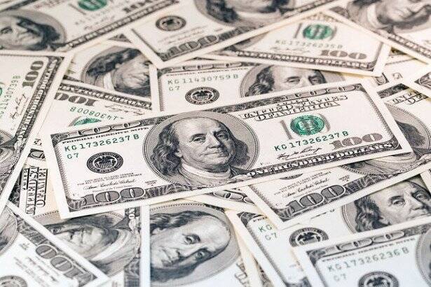 Валютные интервенции НБУ: за прошлую неделю регулятор продал валюту на $450 миллионов