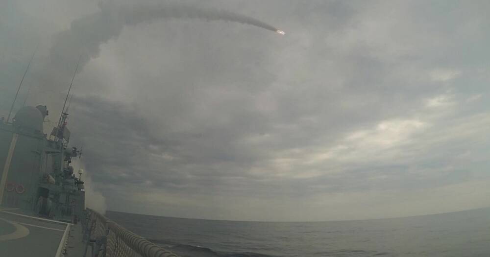 Россия вывела в Черное море пять носителей крылатых ракет, — Минобороны