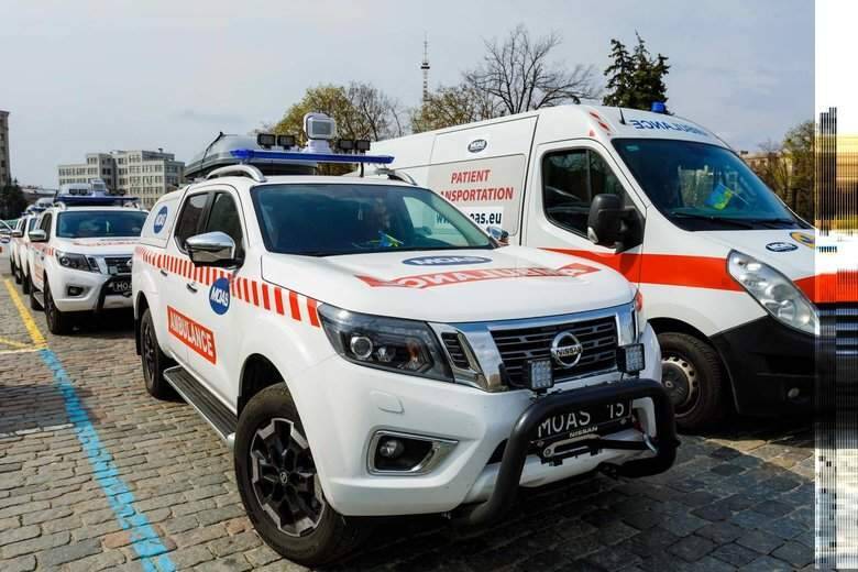 В Харьковскую область передали новые автомобили скорой помощи