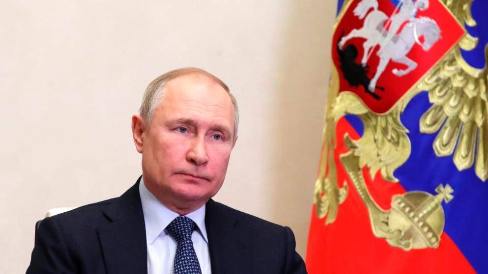 Вкачивает в экономику «свежие» деньги: Путин пытается спасти экономику России