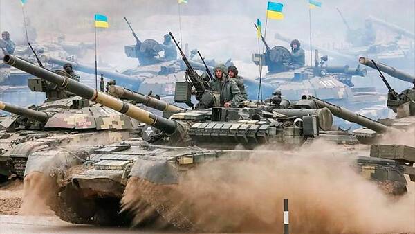 США будут работать с союзниками для передачи Украине советских танков – СМИ