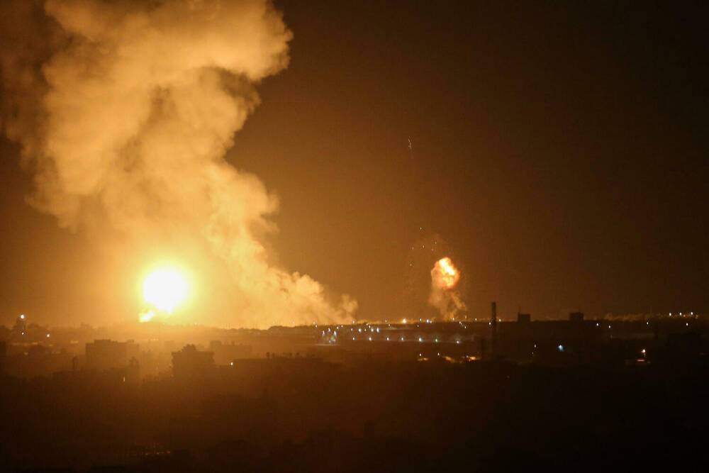 В Сдероте упала ракета, ЦАХАЛ наносит удары по Сектору Газа
