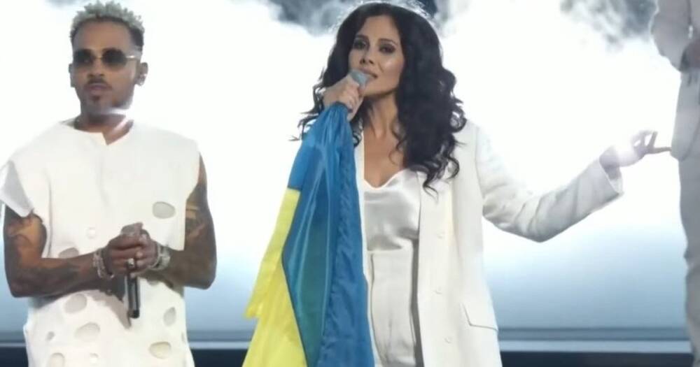 Настя Каменских открыла церемонию Latin American Music Awards песней в поддержку Украины