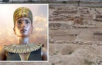 В Египте нашли древнее здание, усыпанное монетами с изображением Клеопатры, Зевса и Александра Македонского