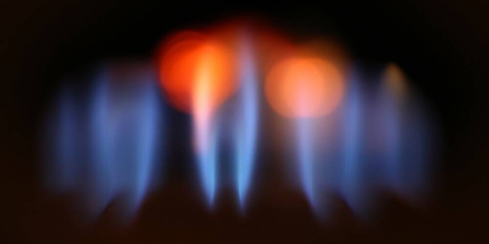 Цены на газ взлетели из-за остановки Газпромом поставок в Польшу