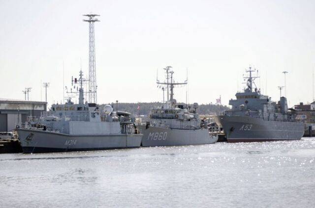 Боевые корабли НАТО прибыли в финский порт для учений
