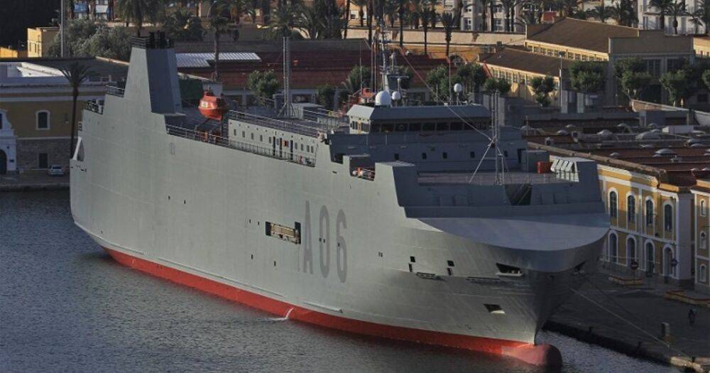 Испанский корабль доставил в Польшу 200 тонн военной помощи для Украины, — СМИ