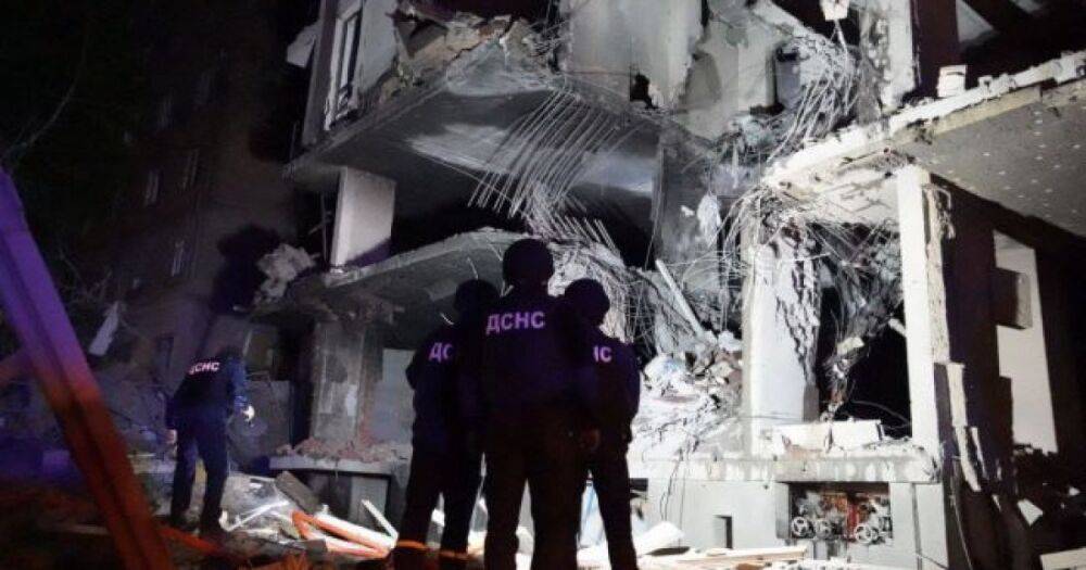 Ракетный удар по Киеву: под завалами нашли тело погибшего жителя