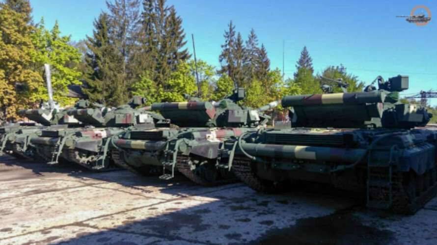 Польша передала Украине сотни танков и боевых машин