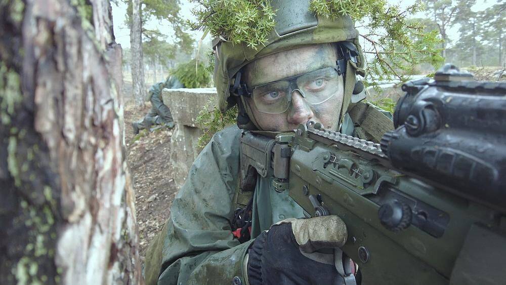 Шведская армия готовится отразить "русское вторжение"