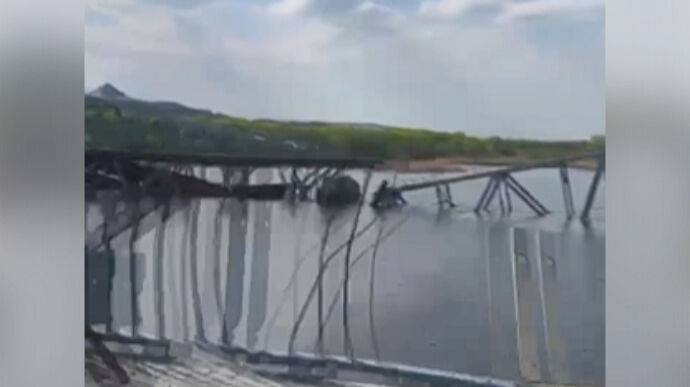 ВСУ уточнили: мост с вагонами в Донецкой области взорвали оккупанты