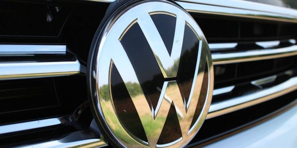 Заводы Volkswagen могут восстановить работу в РФ уже летом — росСМИ