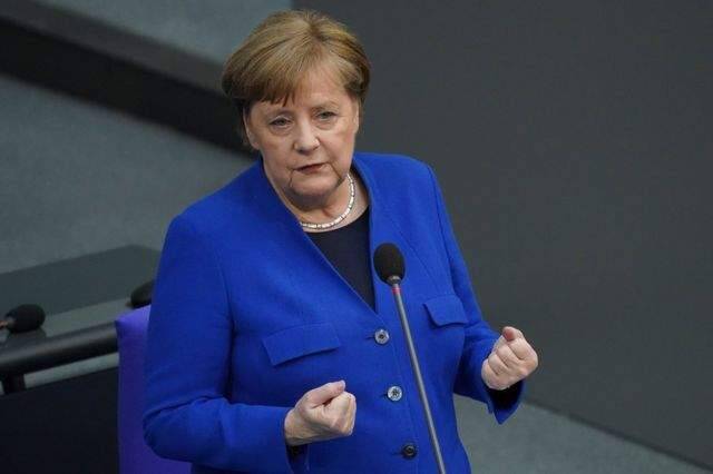 Меркель считает правильным свое решение, касательно непринятия Украины в НАТО в 2008 году