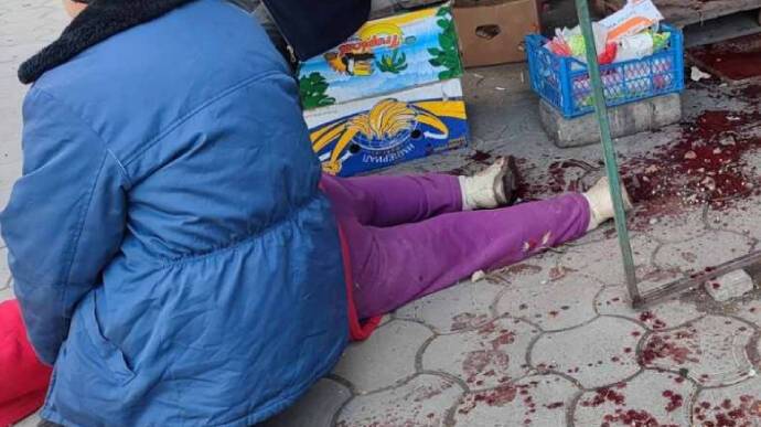 Кассетные обстрелы Николаева в понедельник убили 10 человек, еще 46 ранены