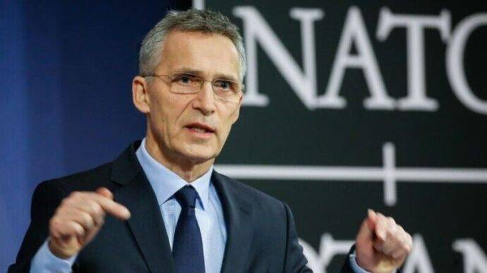 НАТО продолжит вооружать Украину, чтобы помочь отразить атаку РФ на востоке