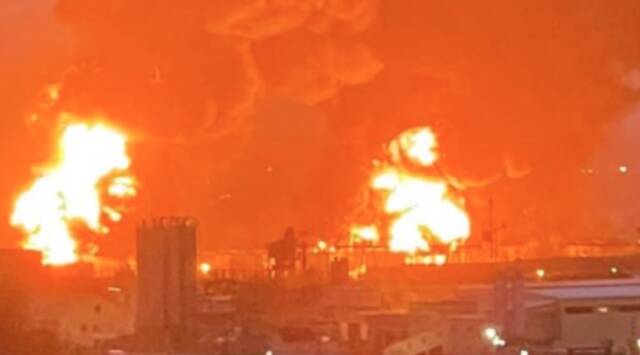 «Эвакуируйтесь в Чернобаевку!»: Реакция соцсетей на пожар на нефтебазе в Белгороде (ФОТО, ВИДЕО)