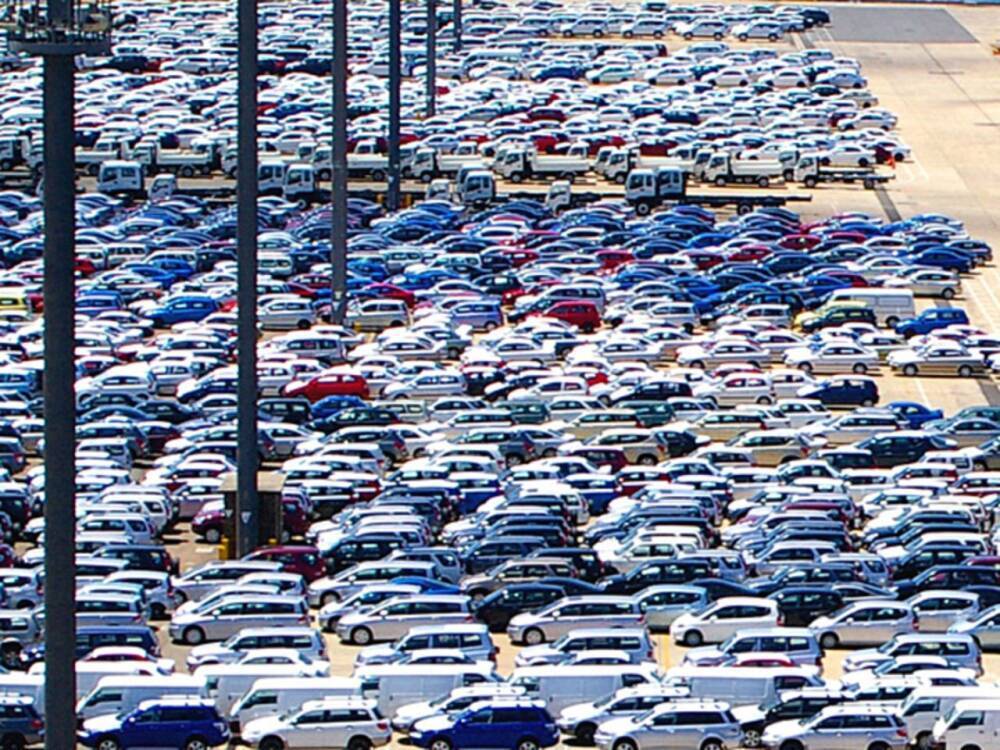 Autonews: В марте продажи новых автомобилей в Росси сократились более чем на 62%