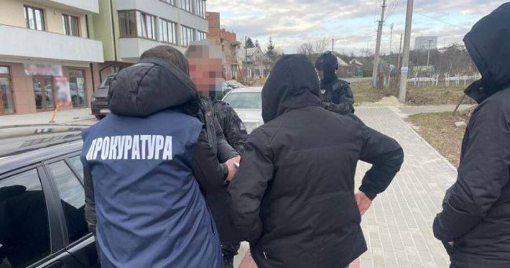 На Львовщине задержали и.о. мэра, пытавшегося продать бесплатную "гуманитарку"