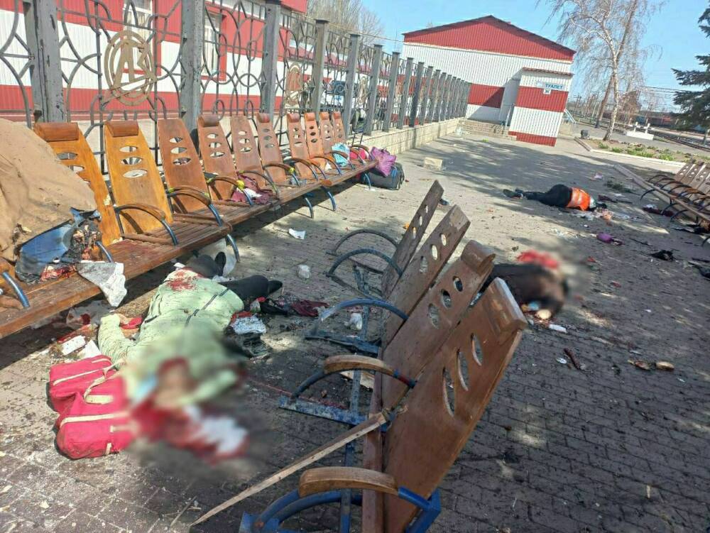 50 погибших, из них пятеро детей. Глава Донецкой ОВА опубликовал обновленные данные по погибшим на вокзале в Краматорске