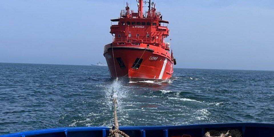 Украина вернула спасательное судно Сапфир, захваченное оккупантами