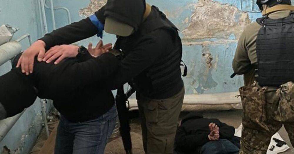 СБУ задержали ДРГ россиян, которые хотели сбить пассажирский самолет (видео)