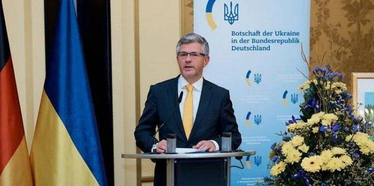 «Нельзя победить со 100 танками». Украина предлагает Германии принять закон о ленд-лизе по примеру США — посол Мельник
