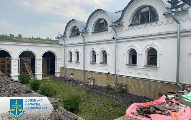 Войска РФ снова стреляли по скитам Святогорской лавры: есть раненый
