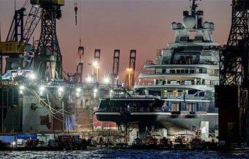 В Гамбурге арестовали роскошную яхту российского олигарха Ахмедова