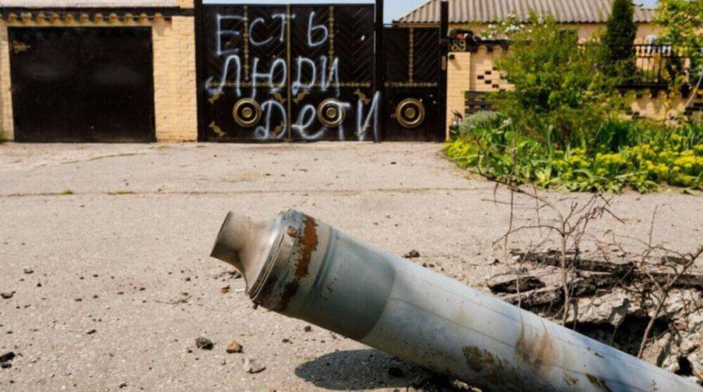 Оккупанты обстреляли село на Харьковщине зажигательными снарядами