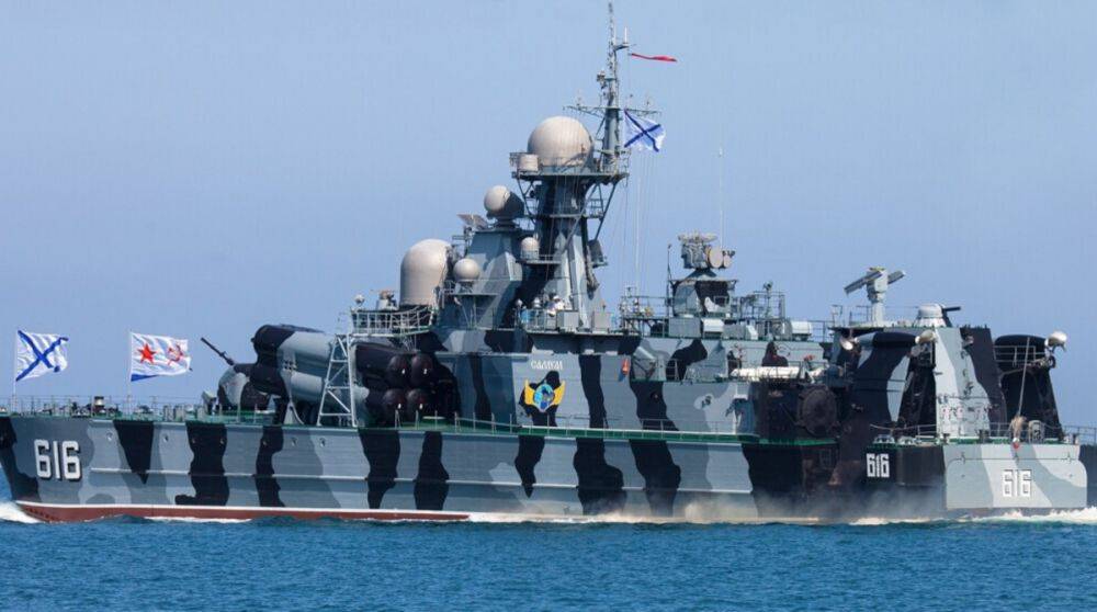 Российские оккупанты держат в акватории Черного моря корабли с залпом в 60 ракет – ОК «Південь»