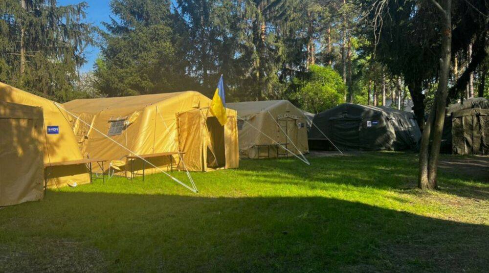 В Ирпене появился палаточный городок для тех, кто потерял жилье