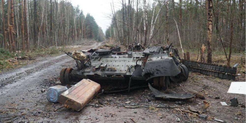 Плюс 300 солдат и восемь танков за сутки. Генштаб ВСУ обновил данные о потерях России в войне против Украины