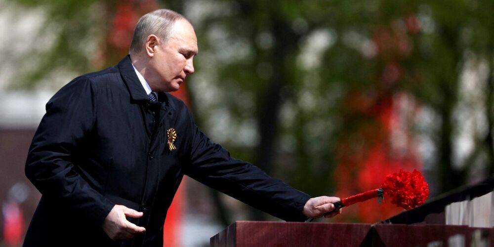 «Старый маразматик Путин». Оккупанты поделились впечатлениями от военного парада в Москве — перехват разговора