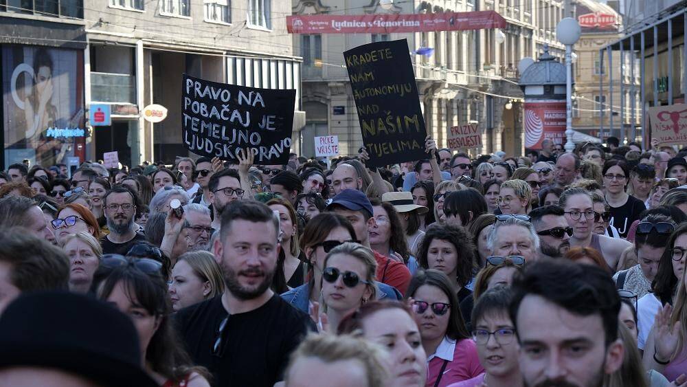Хорватия: массовая демонстрация из-за отказа в праве на аборт