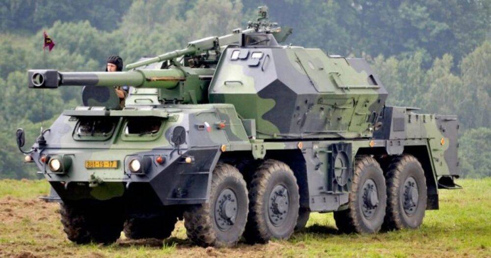 Самоходные 152-мм САУ Dana уже в украинских лесах (видео)